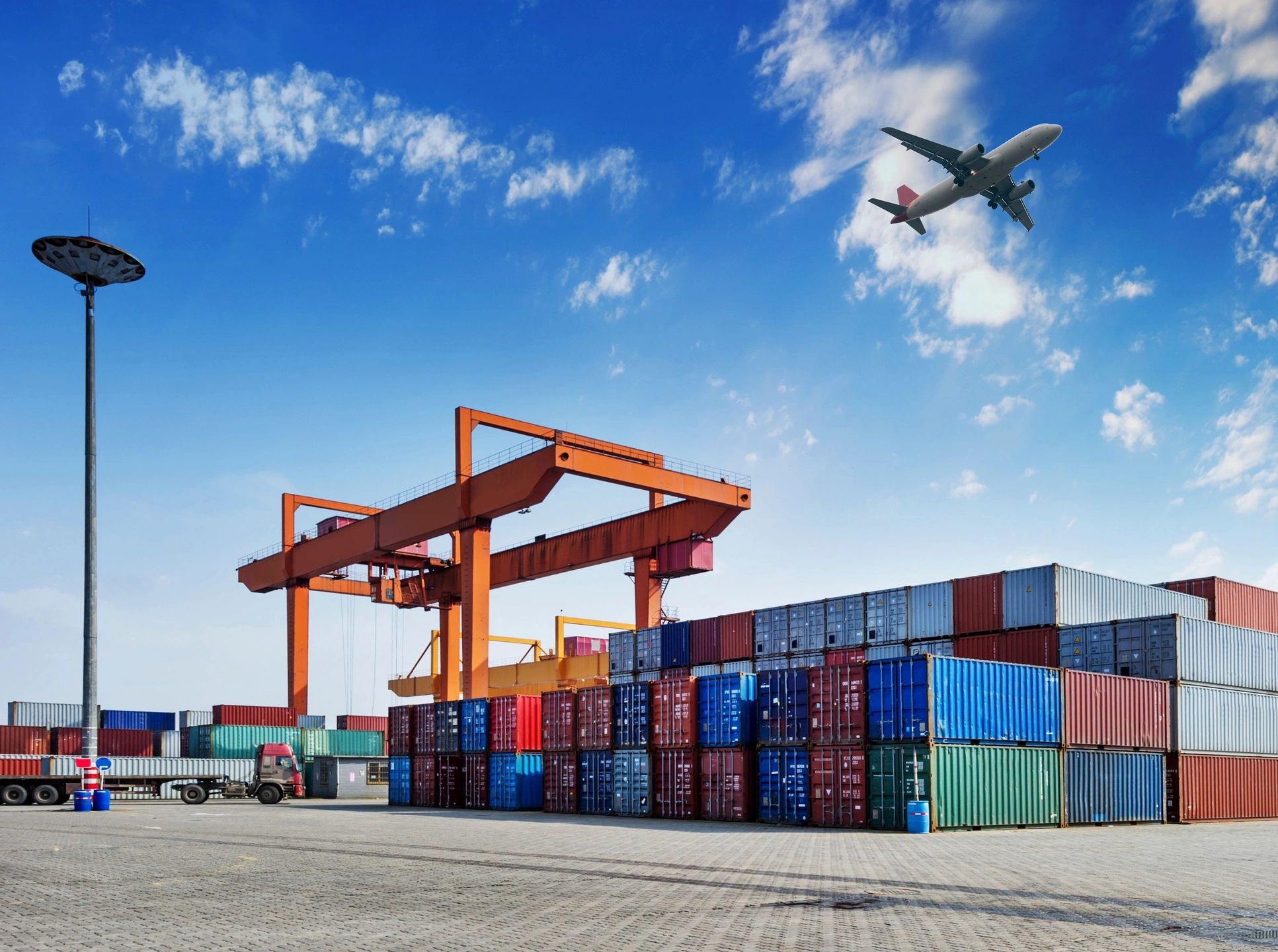 How to Choose a Moving Company: 2026 Family Guide